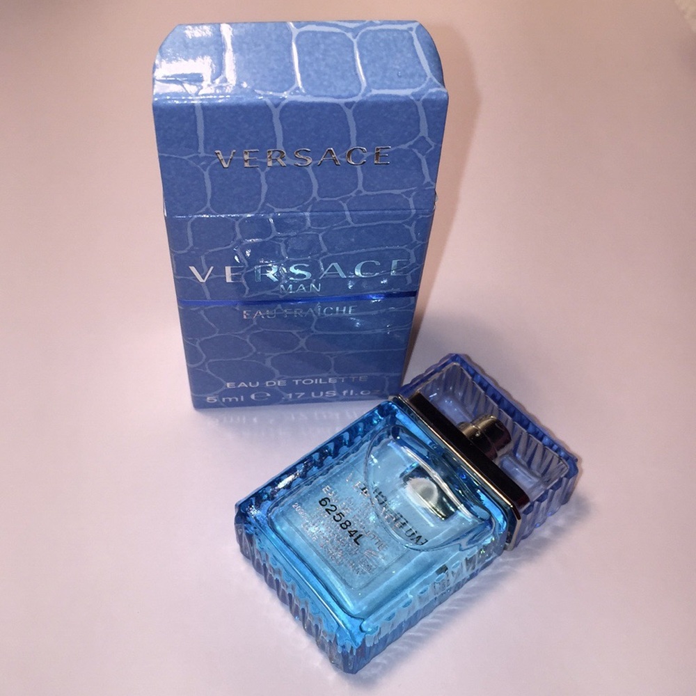 TODAY ONLY !🎁 VERSACE MAN EAU FRAÎCHE 💎